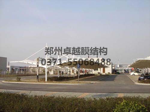 某停车场T字型糖心官网入口