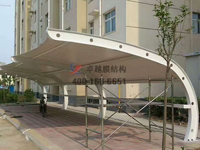 膜结构：现代建筑设计的颠覆者