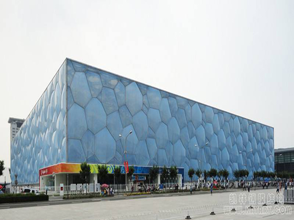 ETFE膜结构充气系统是怎么工作的？