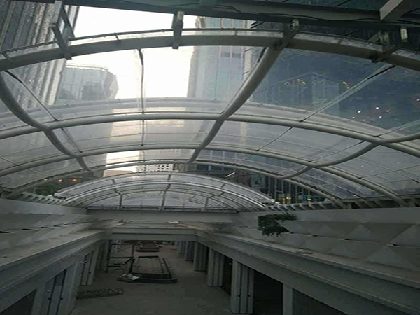 ptfe膜结构为什么这么受换用